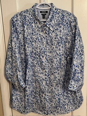 CHAPS WOMEN'S BUTTONDOWN SHIRT, BLUE/WHITE DAINTY FLORAL, 2X, NEW W/O TAG